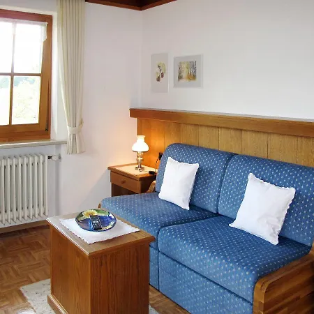 Ferienwohnung 130w شقة *